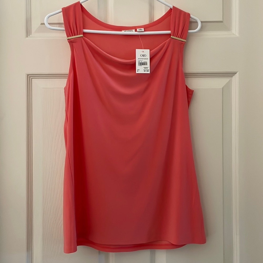 Sleeveless blouse